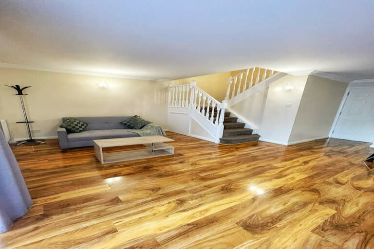 basildon_IMG-20230604-WA0125-01